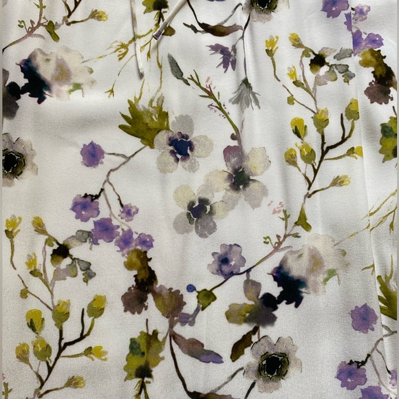 Massimo Dutti camisole dress. Size 6. Cream colour. Floral pattern. - Picture 4 of 7